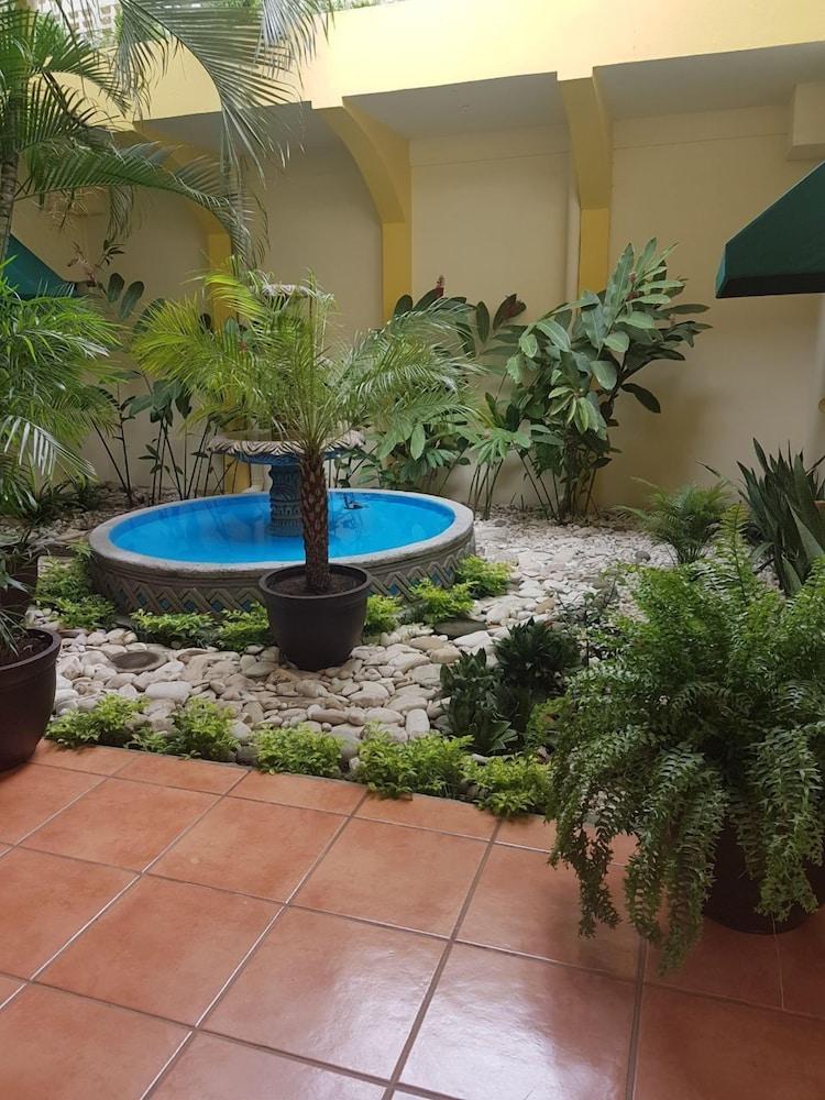 Hotel Brandts Los Robles De San Juan Managua Luaran gambar