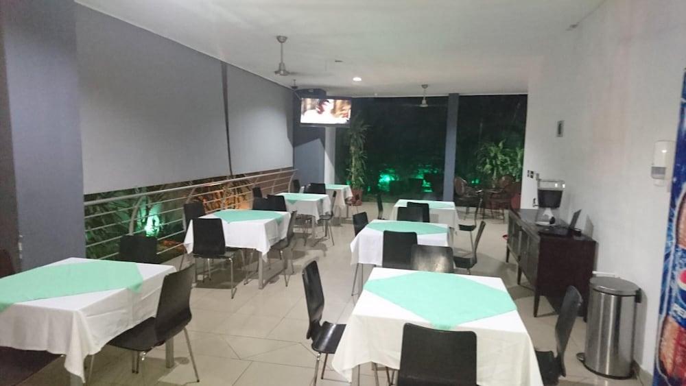 Hotel Brandts Los Robles De San Juan Managua Luaran gambar