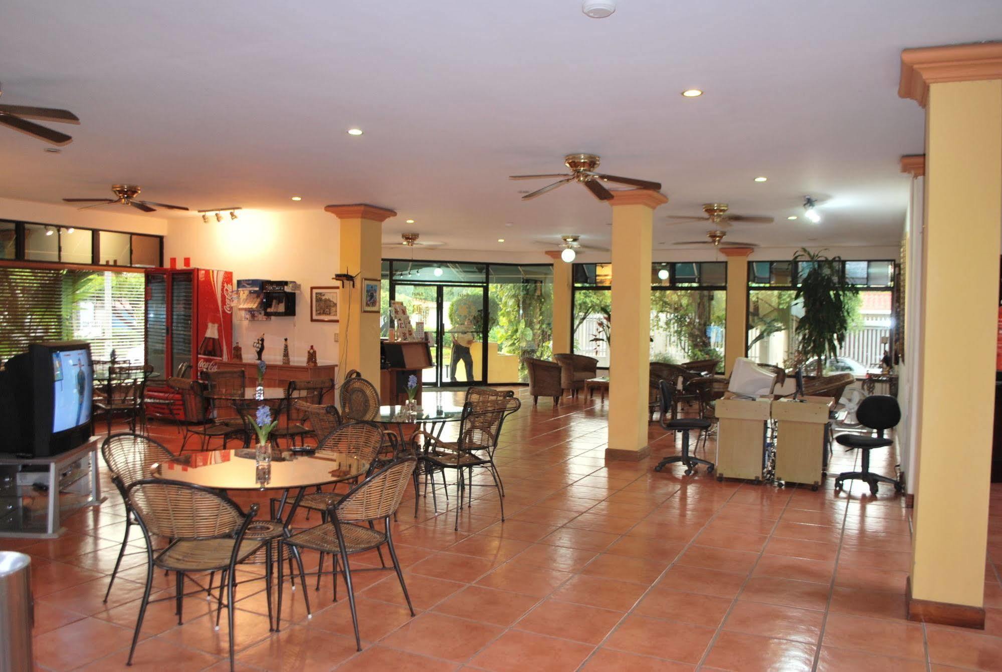Hotel Brandts Los Robles De San Juan Managua Luaran gambar